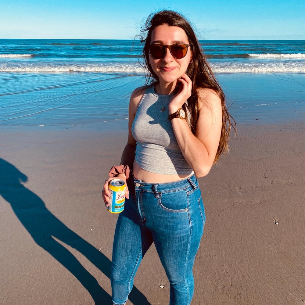 Meet your Posher, Adrian